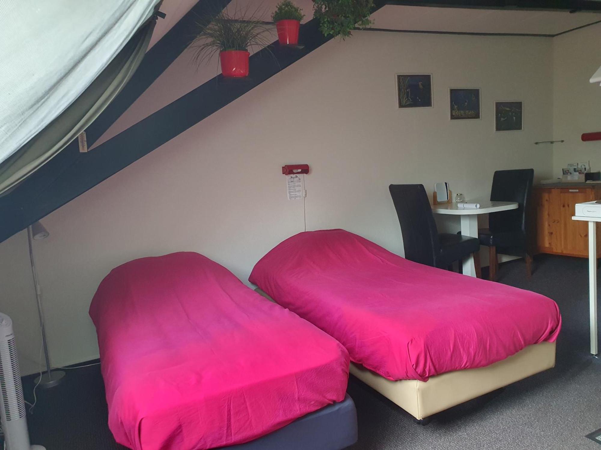 Bb Salem Bed & Breakfast Strijen Ngoại thất bức ảnh